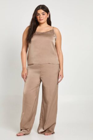 boohoo Dam Plus Linne Och Byxor Pyjamas Set | Mocha | Storlek 48