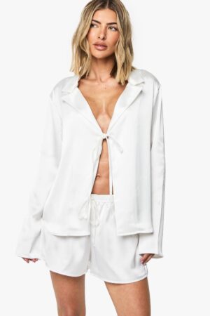 boohoo Dam Bröllopsatinskjorta | Ivory | Storlek 38