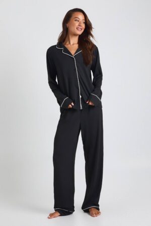 boohoo Dam Lång jersey med pipedetalj långärmad skjorta & byxor pyjamasset | Black | Storlek 36