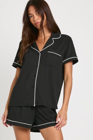 boohoo Dam Pyjamaset med kortärmad skjorta och shorts med jerseykanterad detalj | Black | Storlek 34