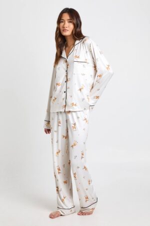 boohoo Dam Pyjamasset Med Påskmotiv Hjorttryck Långärmad Skjorta & Byxor | Cream | Storlek 38