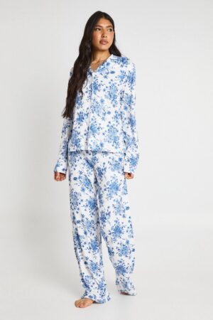 boohoo Dam Tall Floral Print Long Sleeve Shirt & Trouser Pyjama Set | Blue | Storlek 36