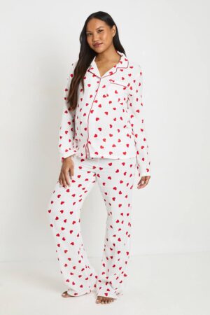 boohoo Dam Tall Heart Print Muslin Long Sleeve Shirt & Trouser Pyjama Set | White | Storlek 34
