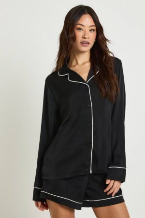 boohoo Dam Tall Satäng Pyjamas Set med Pipingdetaljer - Långärmad Skjorta & Shorts | Black | Storlek 36