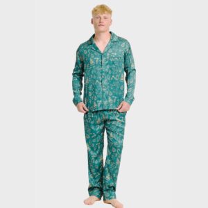 Julpyjamas för herr, Den eleganta satinpyjamasen